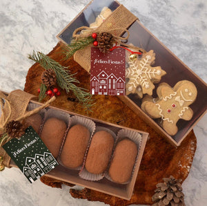 Caja de galletas navideñas